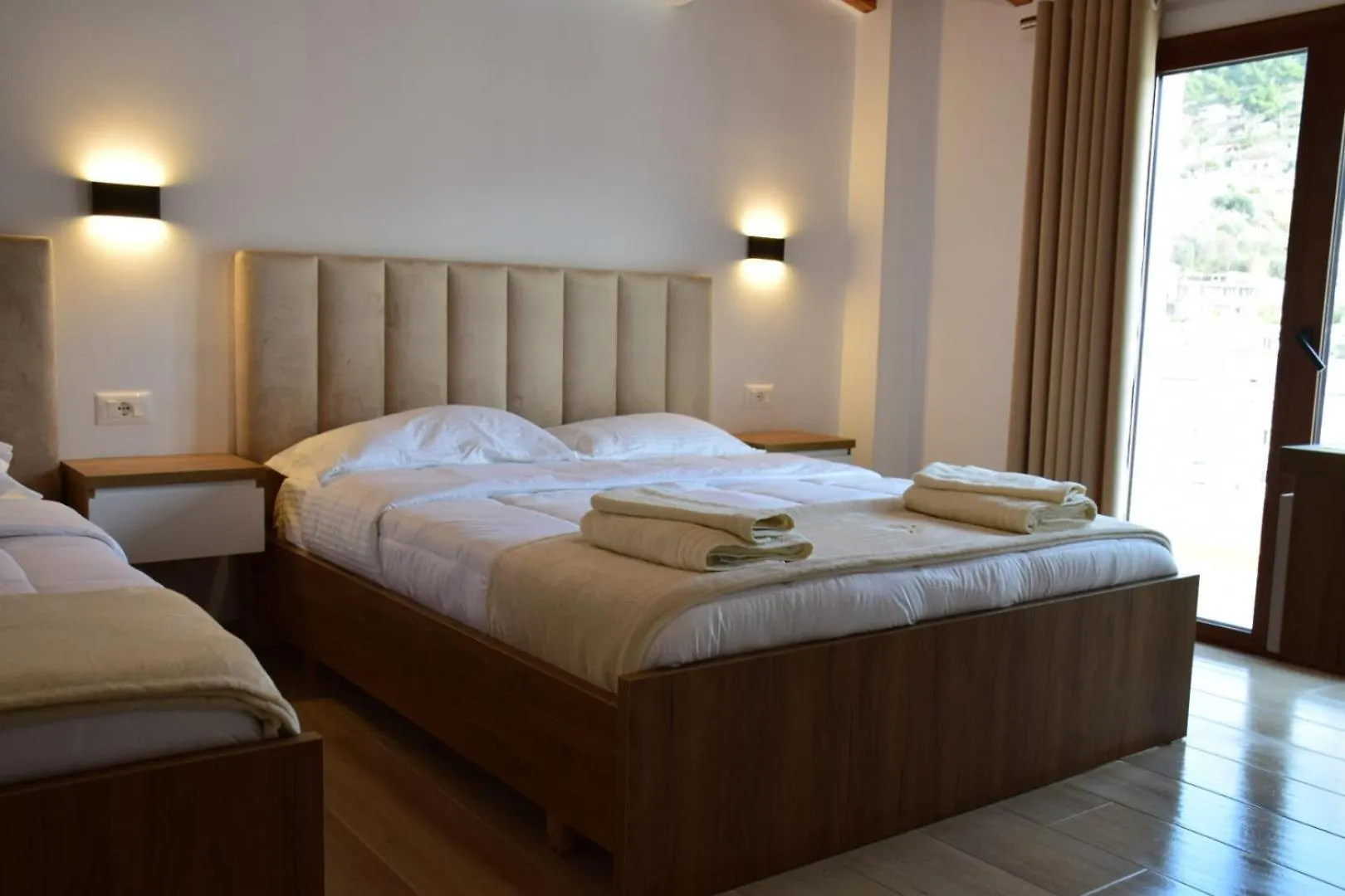Guest House Merkaj 培拉特
